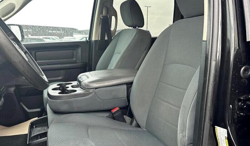 
								2016 RAM 1500 Tradesman full									