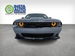 
										2015 Dodge Challenger R/T Plus full									