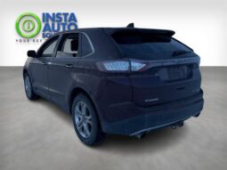 
										2018 Ford Edge Titanium full									