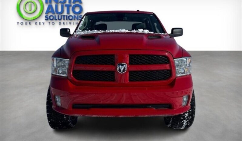 
								2023 RAM 1500 Classic Tradesman full									