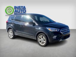 
										2019 Ford Escape SE full									