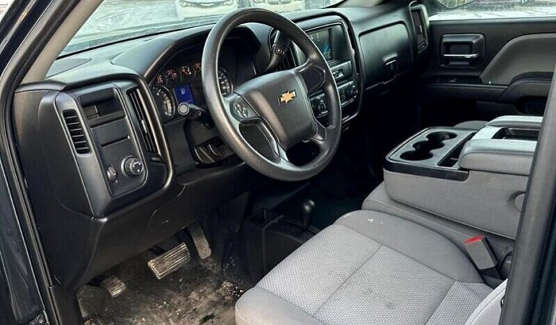 
								2018 Chevrolet Silverado 1500 LS full									