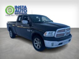 
										2017 RAM 1500 Laramie full									