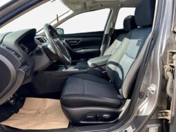 
										2018 Nissan Altima 2.5 SV full									