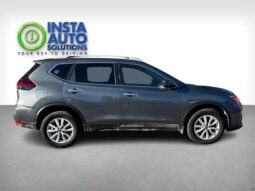 
										2019 Nissan Rogue SV full									