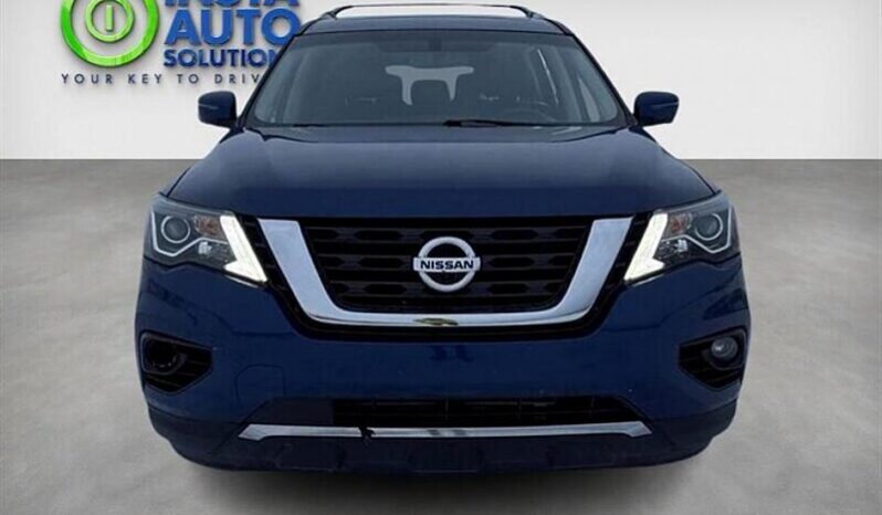 
								2018 Nissan Pathfinder SL full									