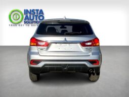 
										2019 Mitsubishi RVR SE full									