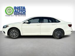 
										2021 Volkswagen Jetta SEL full									