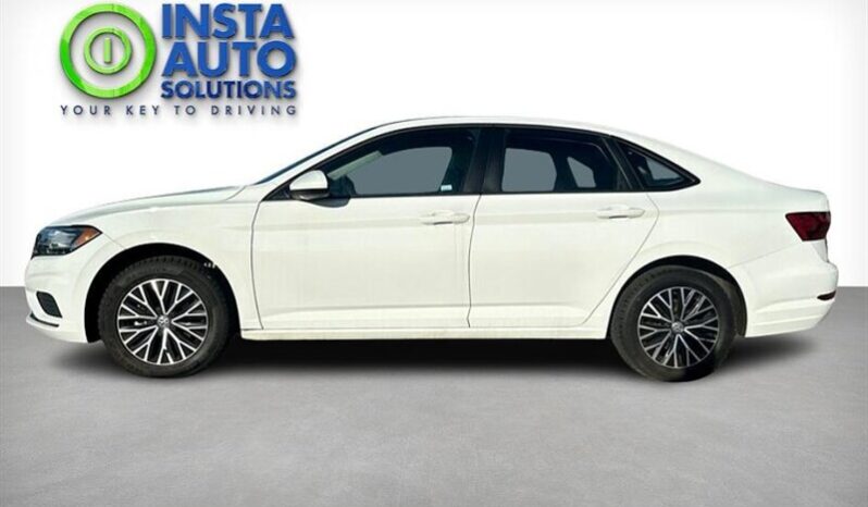 
								2021 Volkswagen Jetta SEL full									