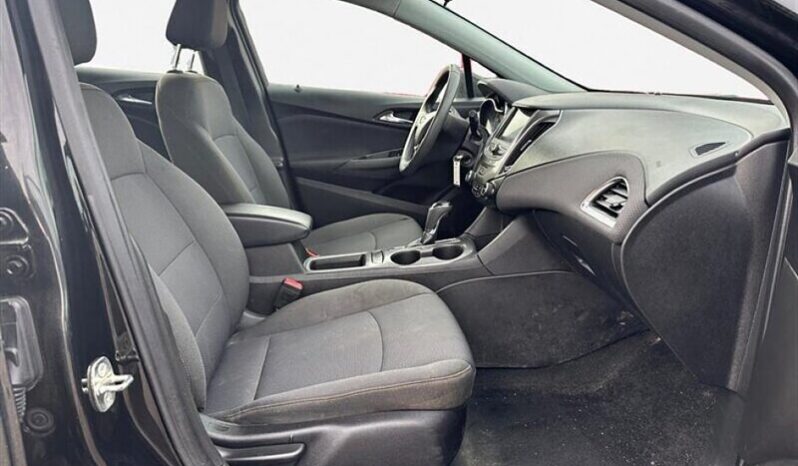 
								2019 Chevrolet Cruze LS full									