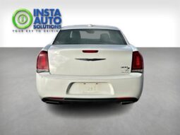 
										2018 Chrysler 300 Series S full									