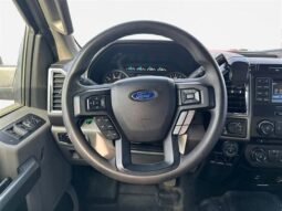 
										2016 Ford F-150 XLT full									