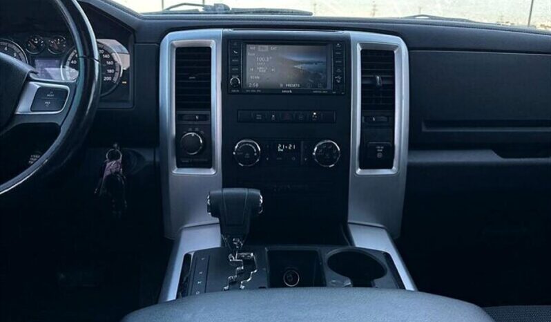 
								2011 RAM 1500 Sport full									