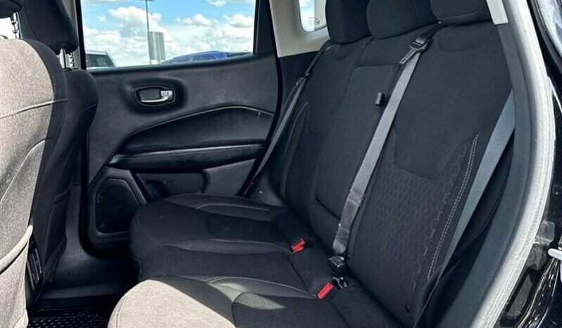 
								2021 Jeep Compass Upland Edition full									