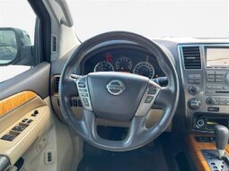 
										2013 Nissan Armada Platinum full									