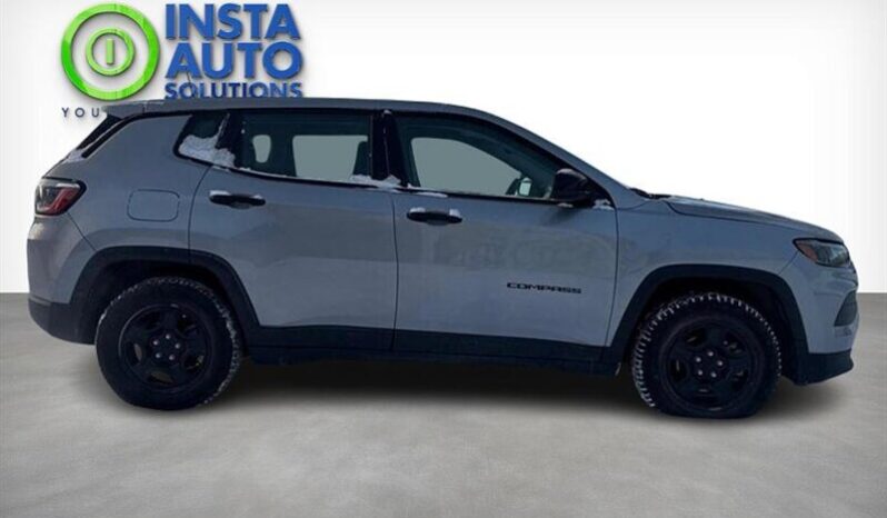 
								2022 Jeep Compass Sport full									