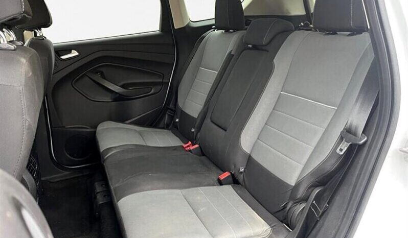 
								2015 Ford Escape SE full									