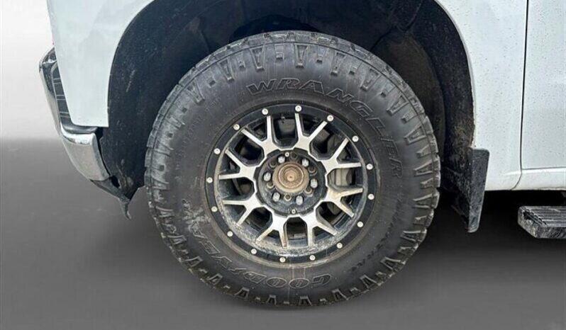 
								2019 Chevrolet Silverado 1500 LT full									