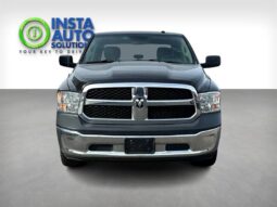 
										2017 RAM 1500 ST full									