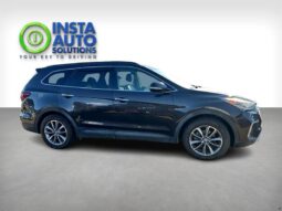 
										2017 Hyundai Santa Fe Limited full									