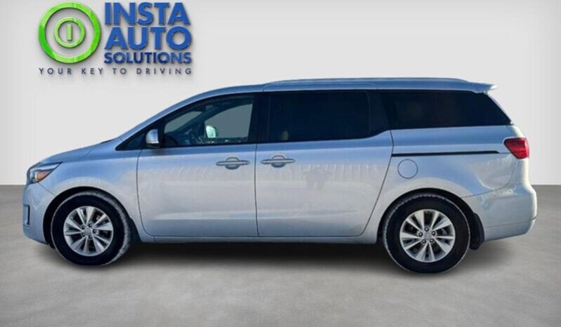 
								2017 Kia Sedona LX full									