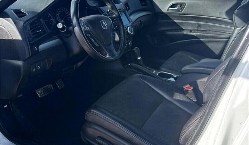 
								2018 Acura ILX w/Premium w/A-SPEC full									
