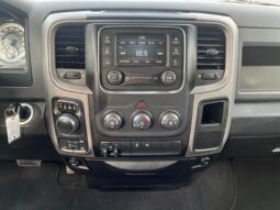 
										2016 RAM 1500 Express full									