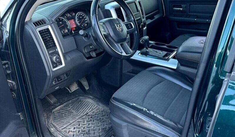 
								2011 RAM 1500 Sport full									