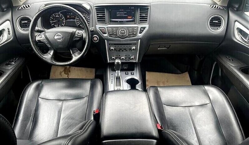 
								2018 Nissan Pathfinder SL full									