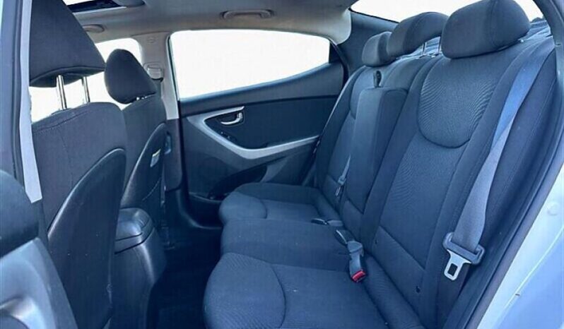 
								2016 Hyundai Elantra GLS full									
