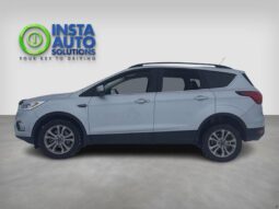 
										2019 Ford Escape SEL full									