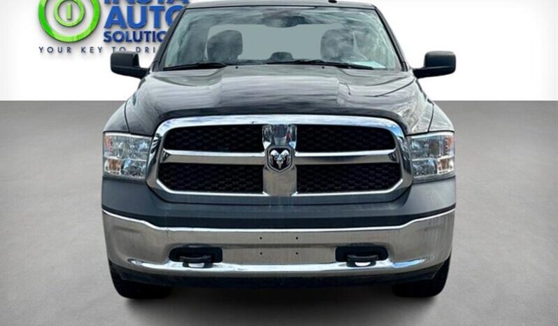 
								2017 RAM 1500 ST full									