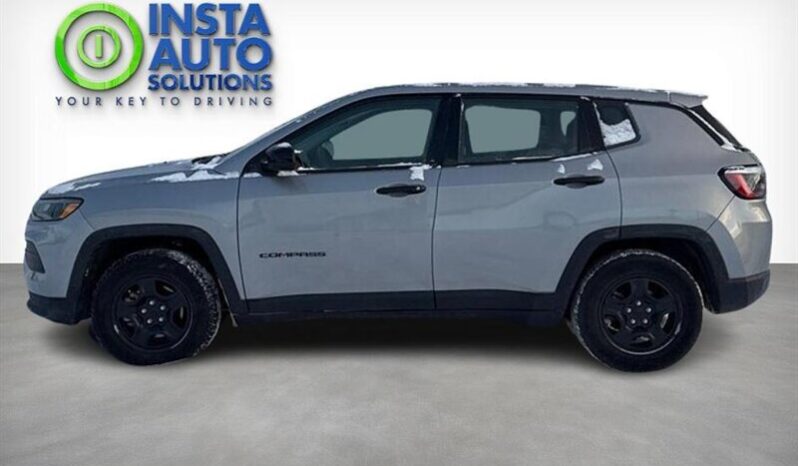 
								2022 Jeep Compass Sport full									