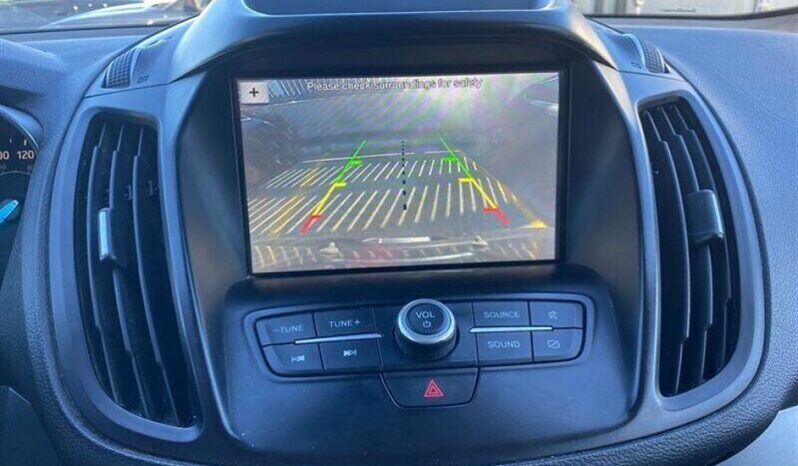 
								2019 Ford Escape SE full									