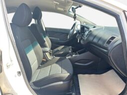 
										2018 Kia Forte LX full									