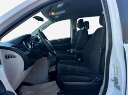 
										2017 Dodge Grand Caravan SE full									