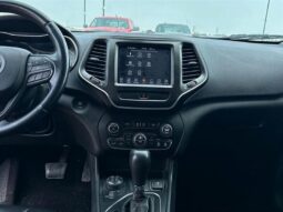 
										2019 Jeep Cherokee Trailhawk full									