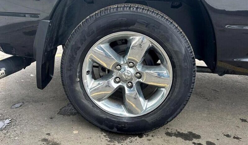 
								2019 RAM 1500 Classic SXT full									