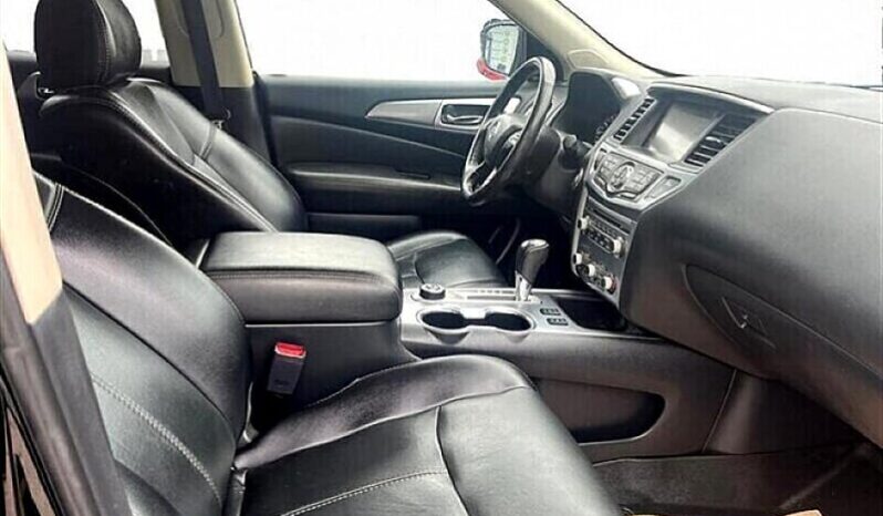 
								2018 Nissan Pathfinder SL full									