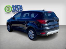 
										2019 Ford Escape SE full									