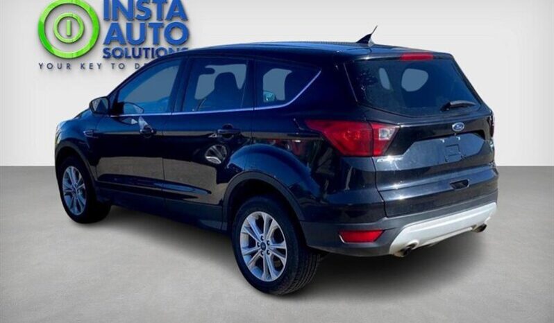 
								2019 Ford Escape SE full									