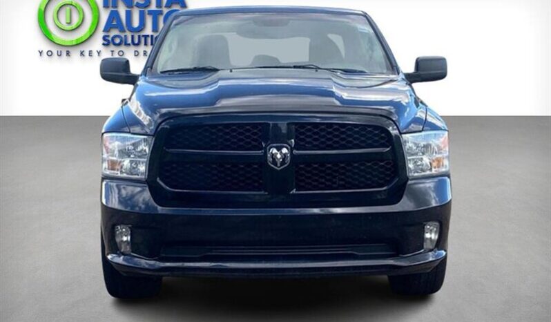 
								2017 RAM 1500 Express full									