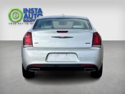 
										2022 Chrysler 300 Series Touring L full									