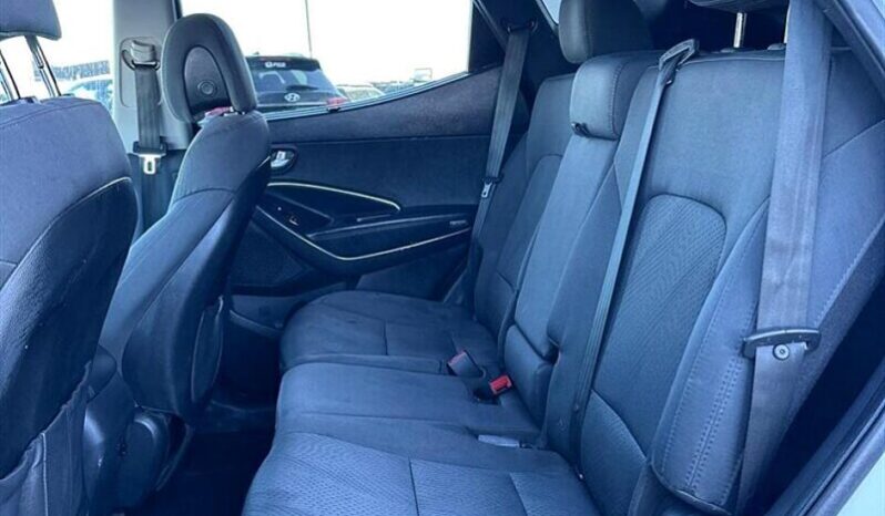 
								2017 Hyundai SANTA FE Sport 2.4L Premium full									