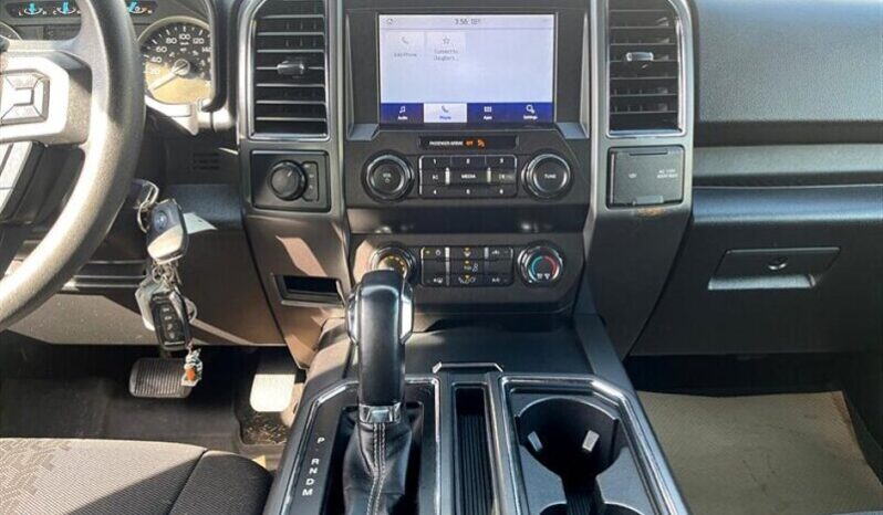 
								2020 Ford F-150 XLT full									