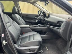 
										2023 Nissan Rogue SL full									