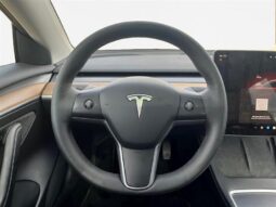 
										2022 Tesla Model 3 Long Range full									