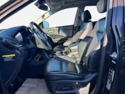 
										2017 Hyundai Santa Fe Limited full									