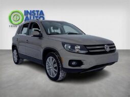 
										2015 Volkswagen Tiguan Trendline 4Motion full									