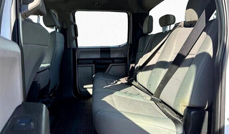 
								2020 Ford F-350 XLT full									